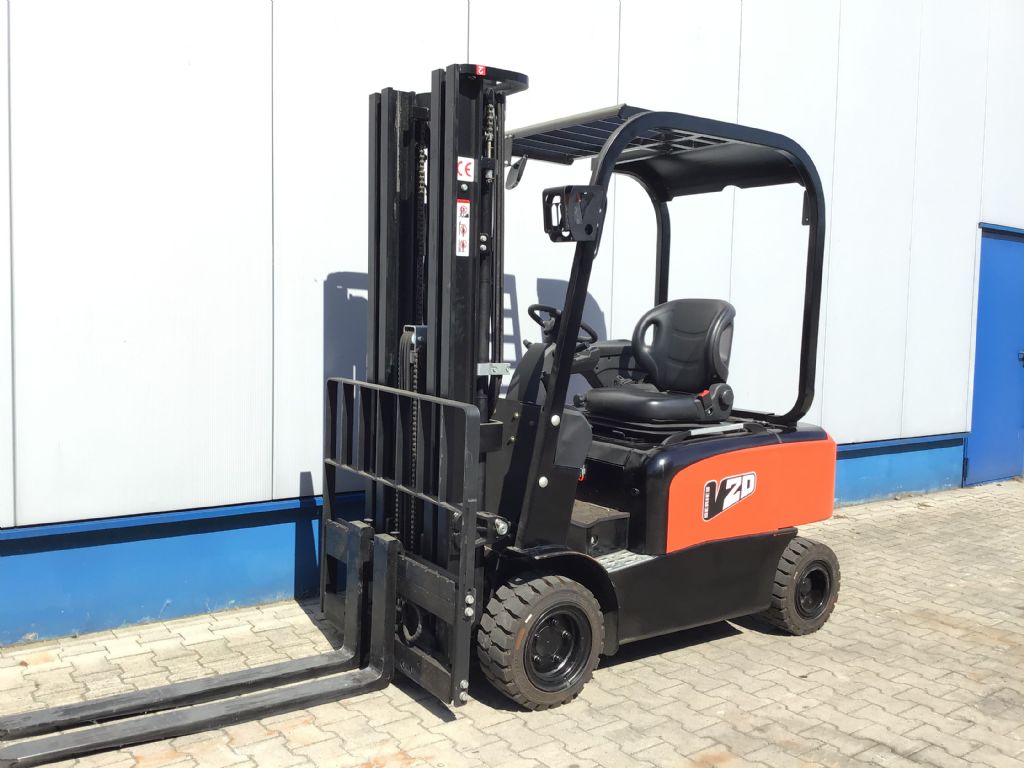 EP CPD20FVD8 Electric 4-wheel forklift www.isfort.com