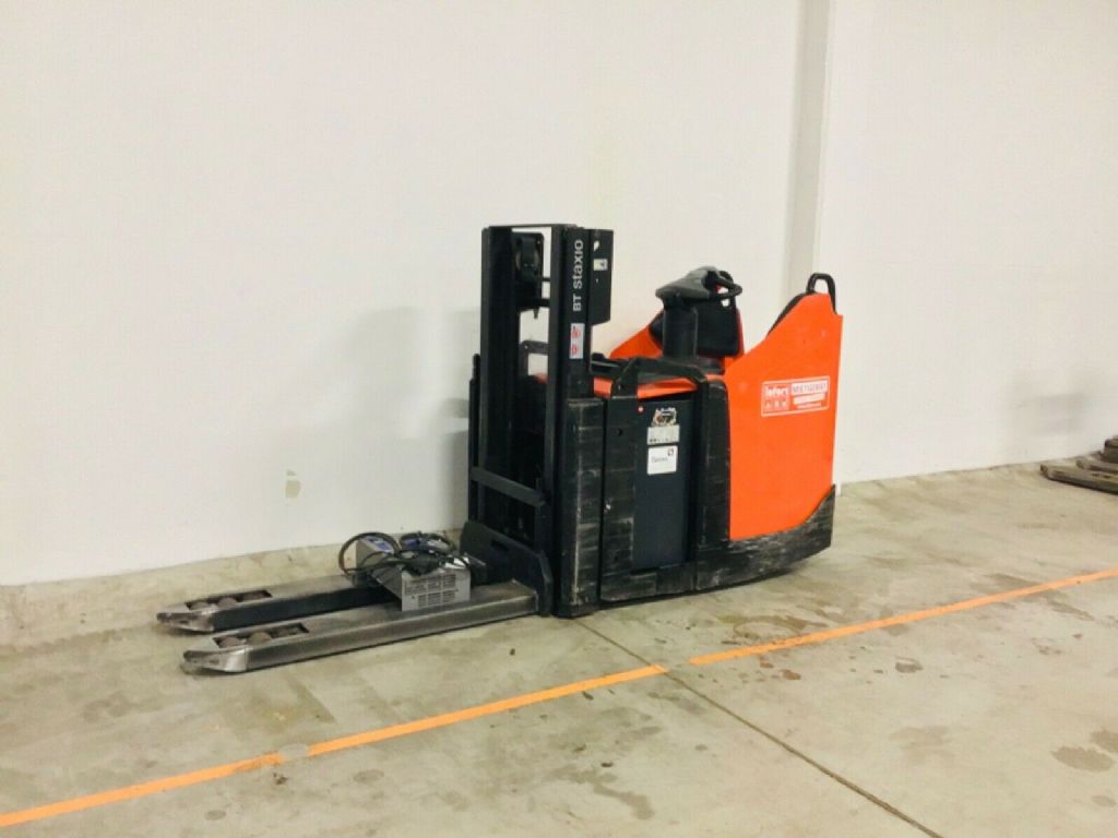 BT SPE200D Stand-on stacker www.isfort.com