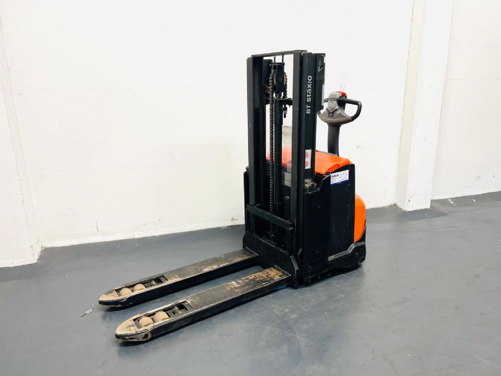 BT SWE200D - neue Batterie  High Lift stacker www.isfort.com
