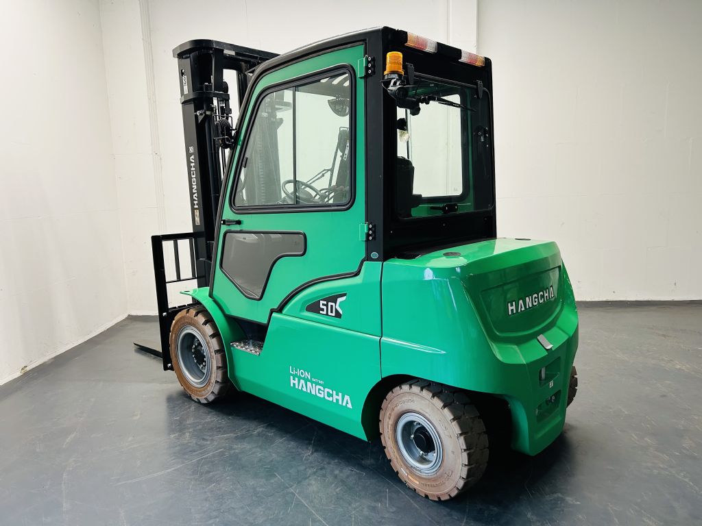 HC Hangcha CPD50-XXD6 - SONDERPREIS Electric 4-wheel forklift www.isfort.com HC Hangcha CPD50-XXD6 - SONDERPREIS Electric 4-wheel forklift www.isfort.com