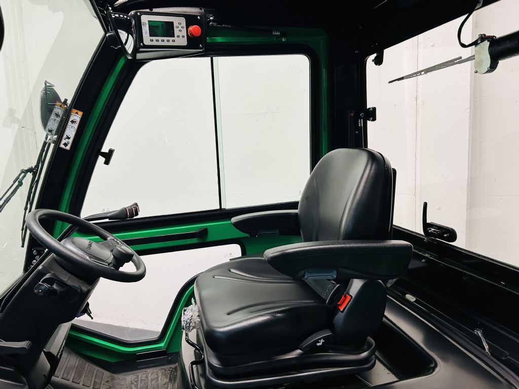 HC Hangcha CPD50-XXD6 - SONDERPREIS Electric 4-wheel forklift www.isfort.com HC Hangcha CPD50-XXD6 - SONDERPREIS Electric 4-wheel forklift www.isfort.com