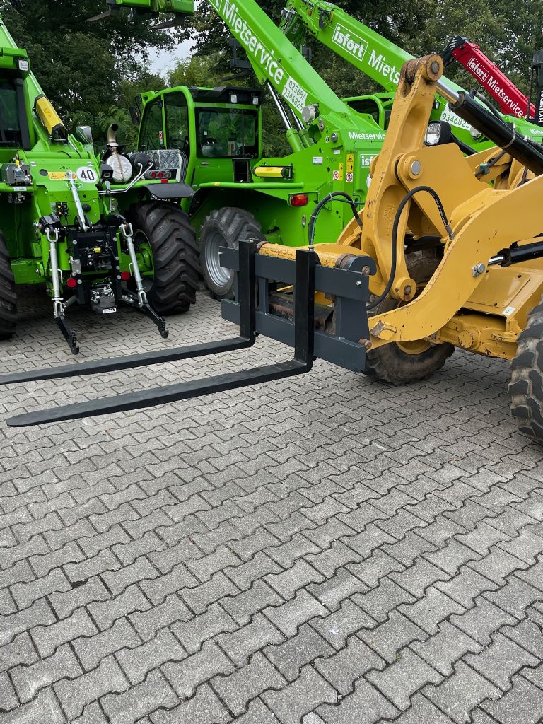 *Sonstige Gabeltrger Radlader  Other www.isfort.com