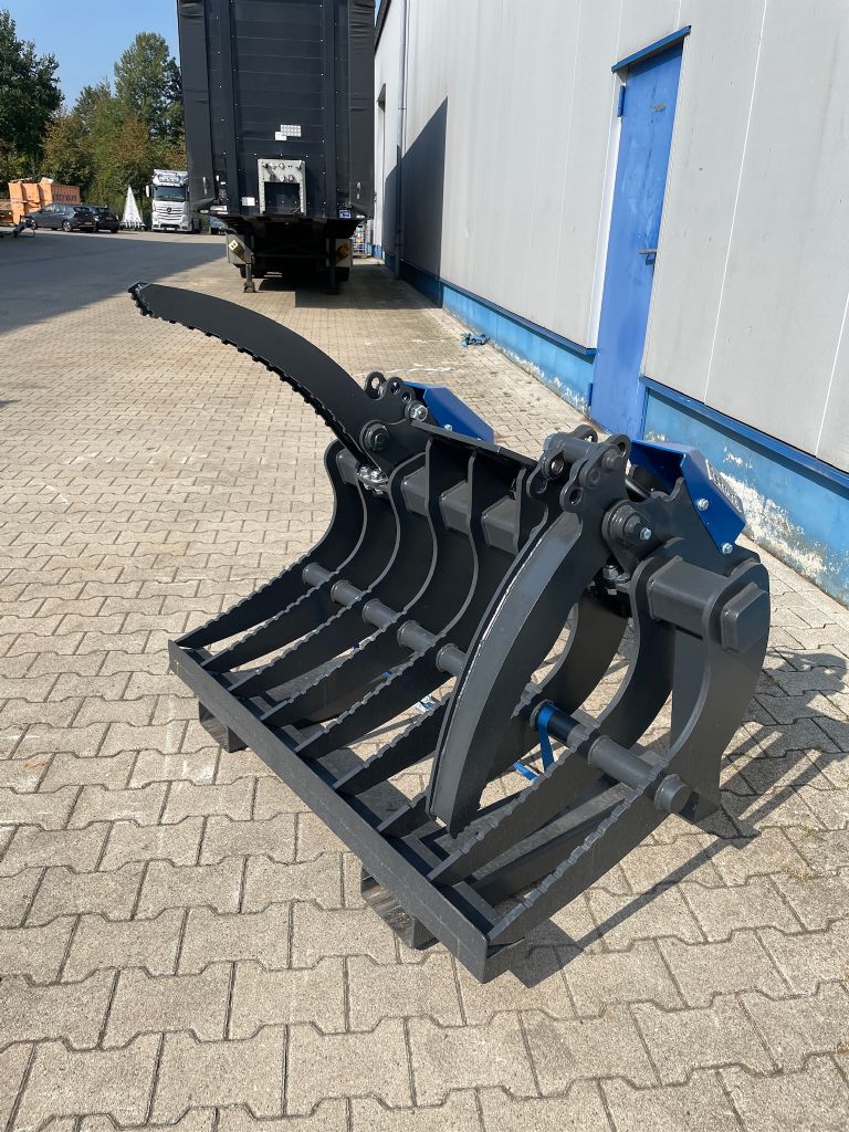 *Sonstige Roderechen mit Niederhalter Bagger Other www.isfort.com