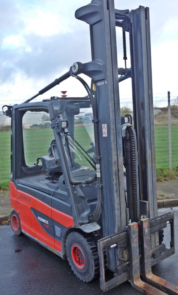 Linde E 30 L-01 Elektro 4 Rad-Stapler www.kb-stapler.com
