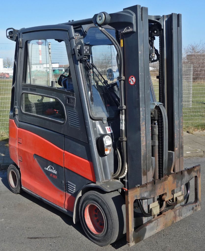 Linde E 30 HL/600 Elektro 4 Rad-Stapler www.kb-stapler.com