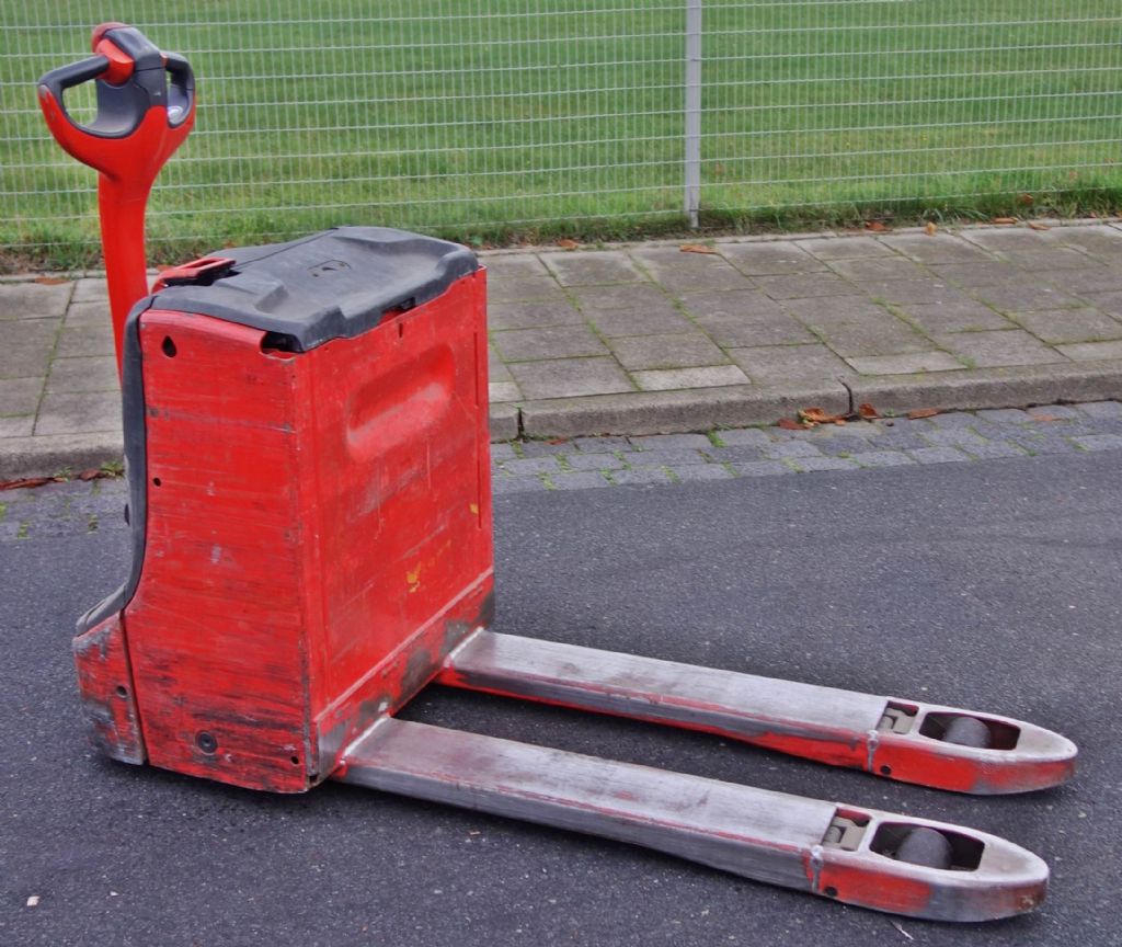 Linde T 18 Niederhubwagen www.kb-stapler.com