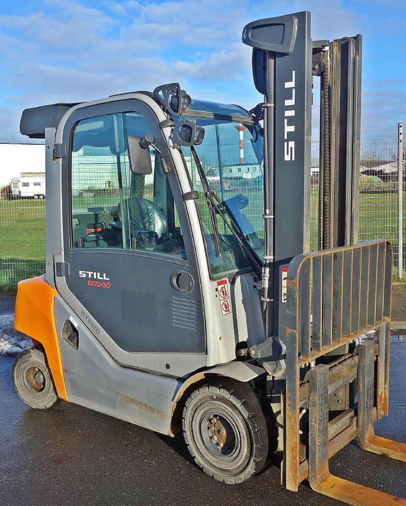 Still RX 70-30 Dieselstapler www.kb-stapler.com