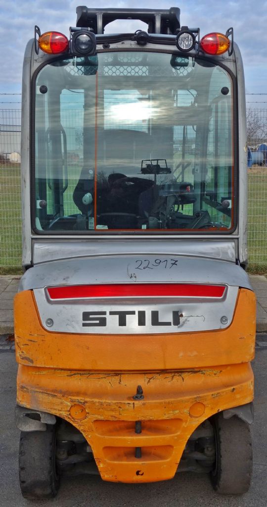 Still RX 60-30 Elektro 4 Rad-Stapler www.kb-stapler.com Still RX 60-30 Elektro 4 Rad-Stapler www.kb-stapler.com