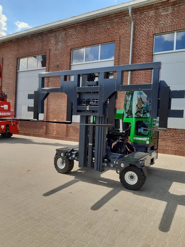 Combilift WFC Spreader kirchnerpartner.de