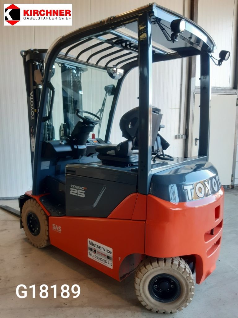 Toyota 8FBMKT25 Elektro 4 Rad-Stapler kirchnerpartner.de