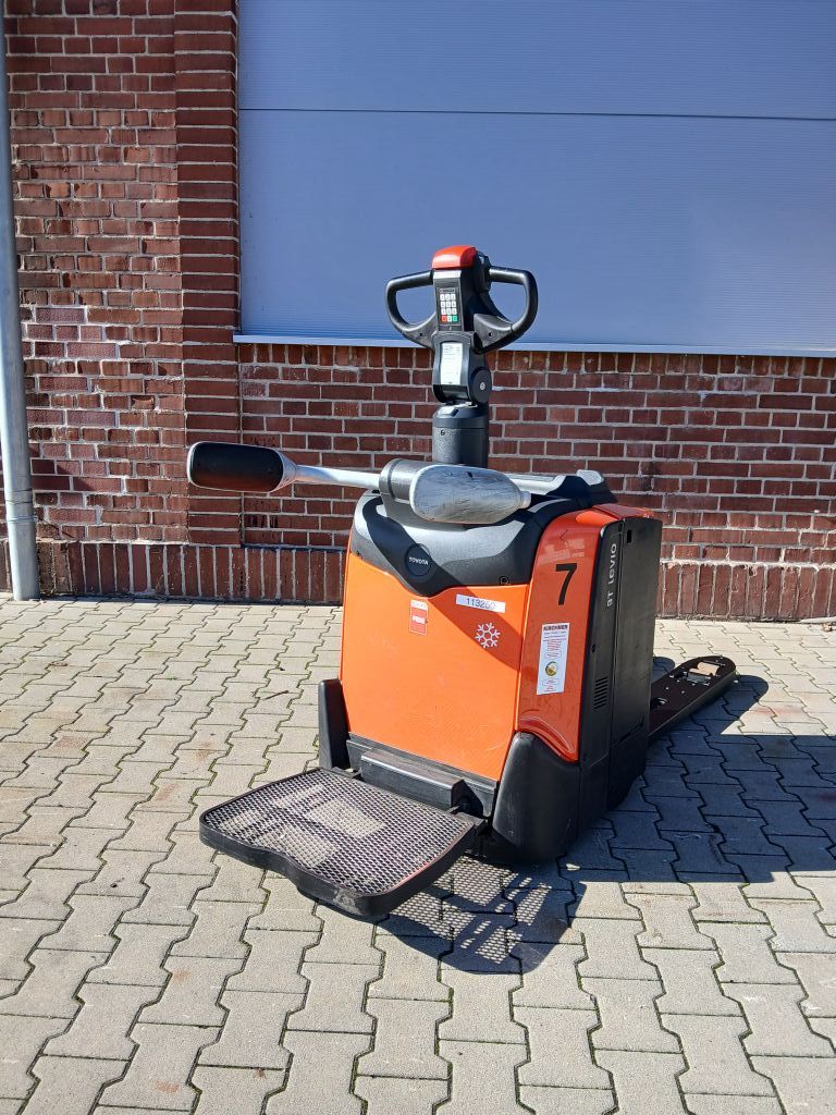 BT LPE200 Niederhubwagen kirchnerpartner.de