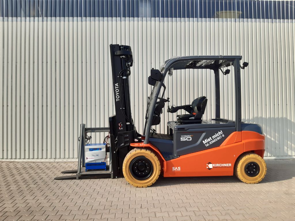 Toyota 8FBMT50 Elektro 4 Rad-Stapler kirchnerpartner.de