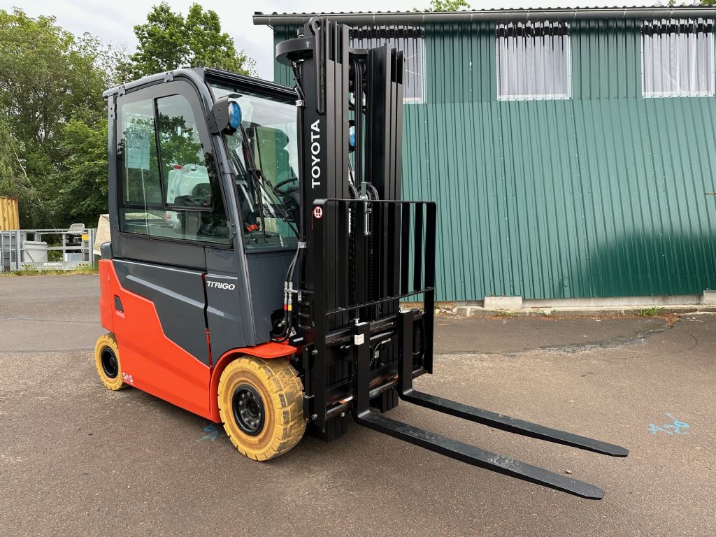 Toyota 9FBM25T Elektro 4 Rad-Stapler kirchnerpartner.de