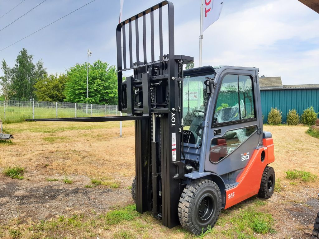 Toyota 52-8FDF20 Dieselstapler kirchnerpartner.de
