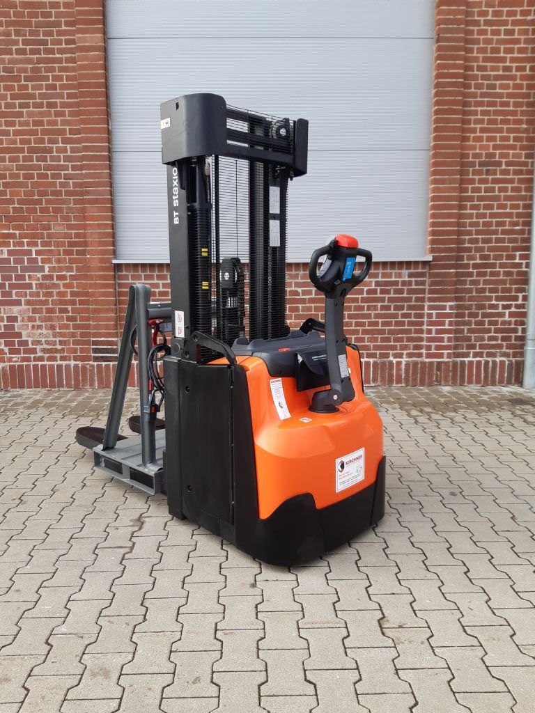 BT SWE145L Hochhubwagen kirchnerpartner.de