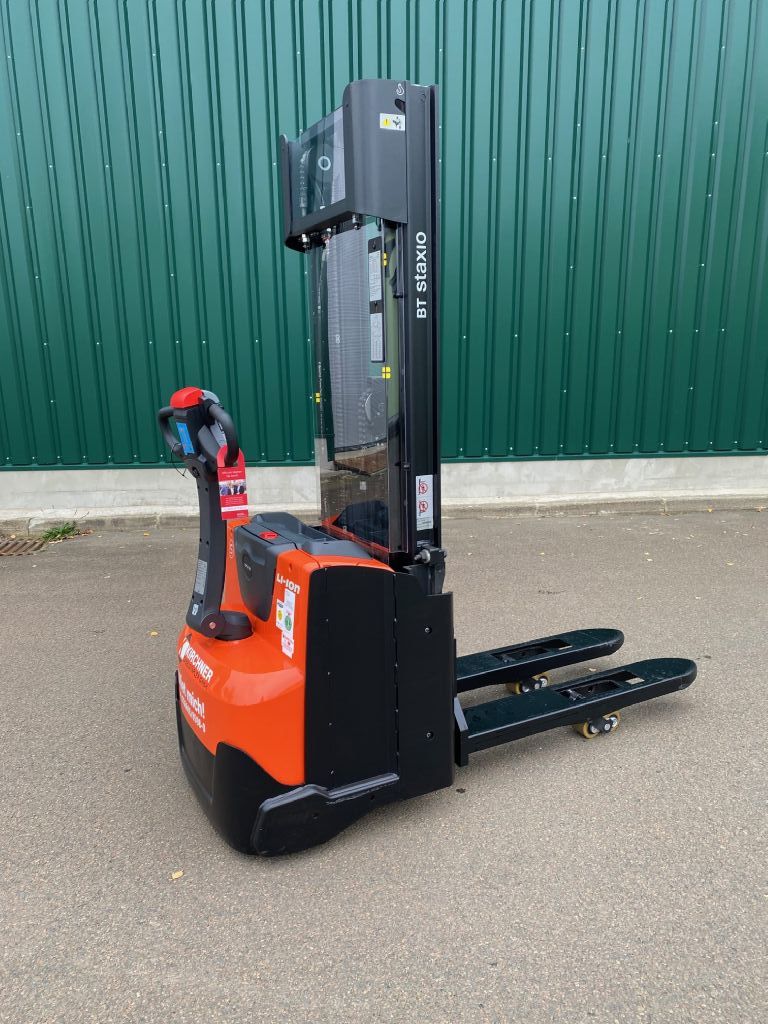BT SWE120L (Lithium ION) Hochhubwagen kirchnerpartner.de