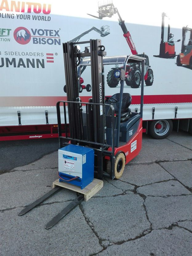 Toyota 7FBEST15 Elektro 3 Rad-Stapler kirchnerpartner.de