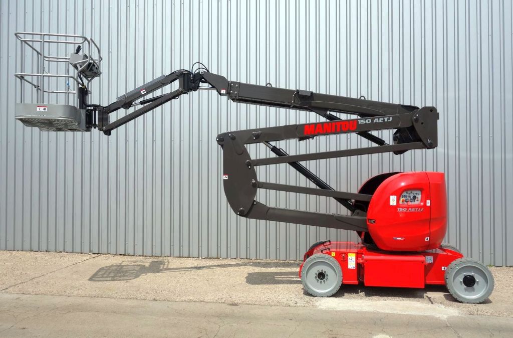 Manitou 150 AETJ-C 3D Gelenkteleskopbhne kirchnerpartner.de