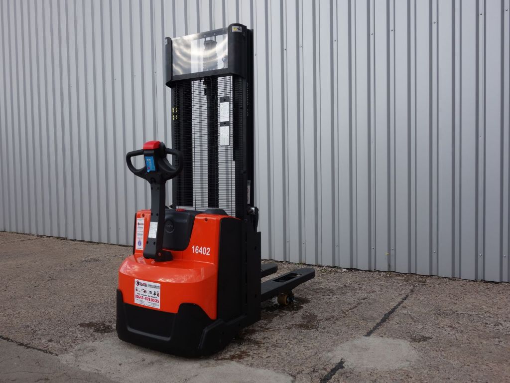 BT SWE120L Deichselstapler kirchnerpartner.de