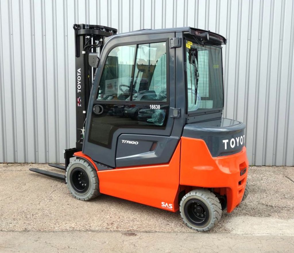 Toyota-9FBM35T-Elektro 4 Rad-Stapler www.kirchner-gabelstapler.de