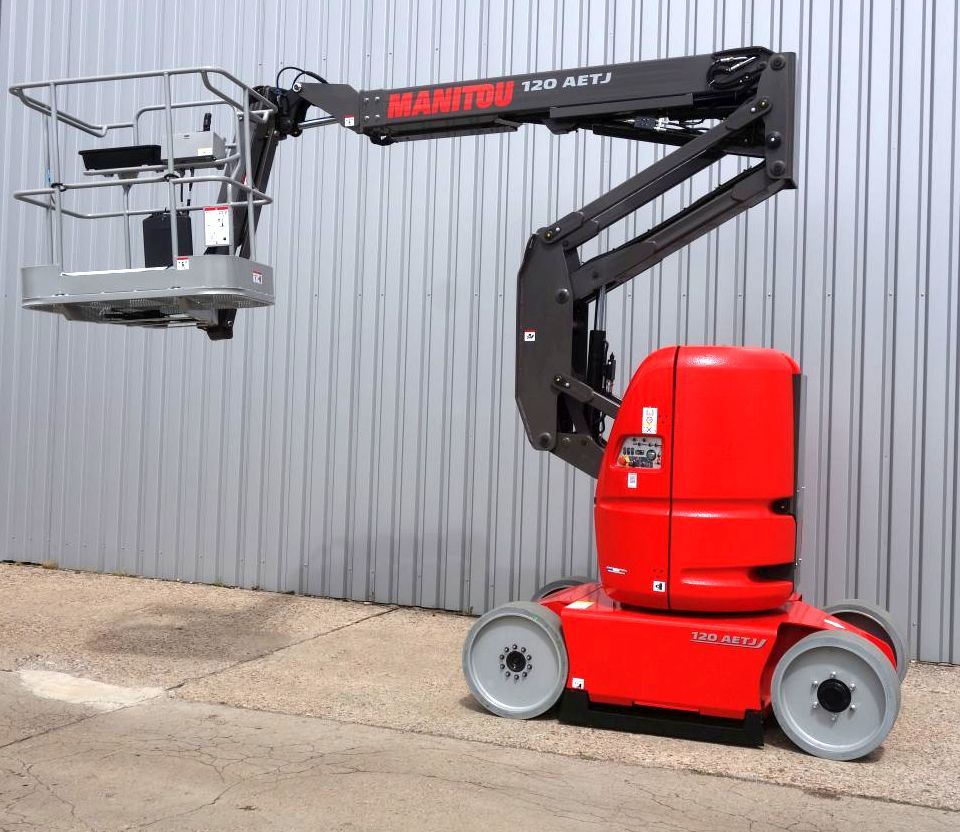 Manitou 120 AETJ-C 3D Gelenkteleskopbhne kirchnerpartner.de