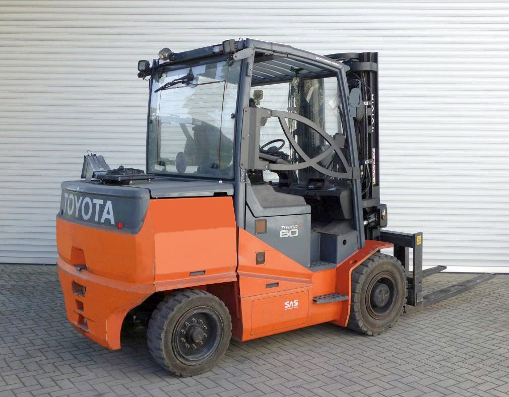 Toyota 8FBMHT60 Elektro 4 Rad-Stapler kirchnerpartner.de