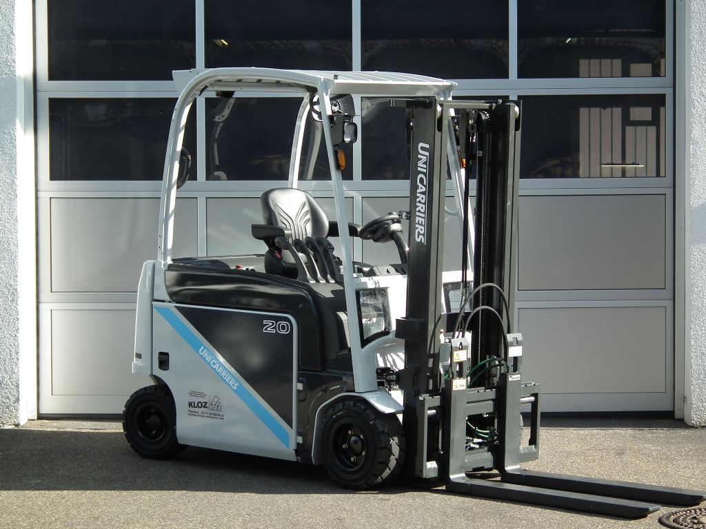 UniCarriers-TX4-20-Elektro 4 Rad-Stapler-www.kloz-stapler.de UniCarriers-TX4-20-Elektro 4 Rad-Stapler-www.kloz-stapler.de