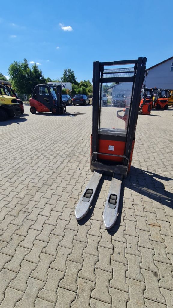 Linde L 12/1172 Hochhubwagen www.kompass-stapler.de