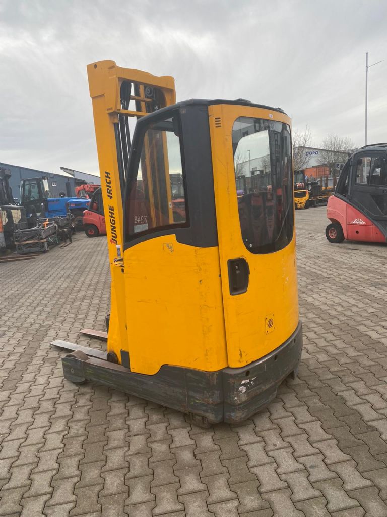 Jungheinrich ETV 214 Schubmaststapler www.kompass-stapler.de