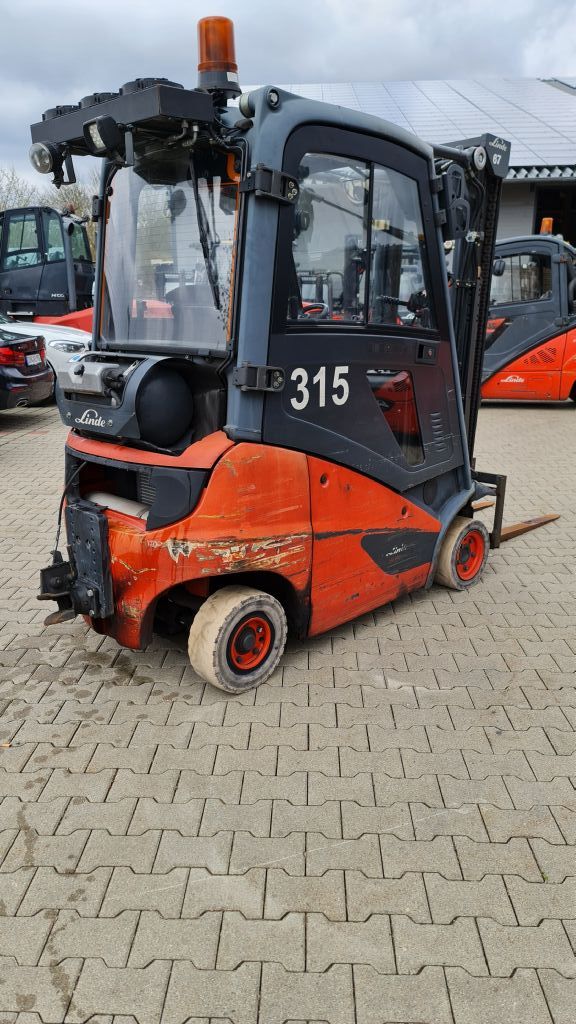 Linde H 16 T/391 Treibgasstapler www.kompass-stapler.de