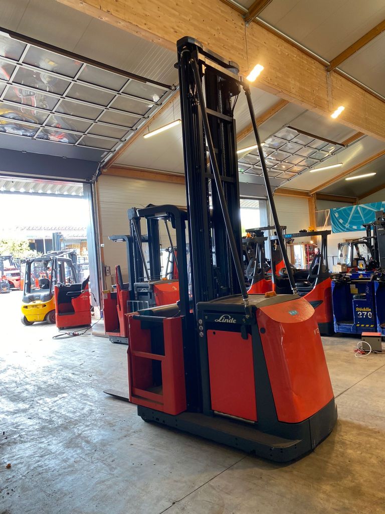 Linde V 12-02  Hochhubkommissionierer www.kompass-stapler.de