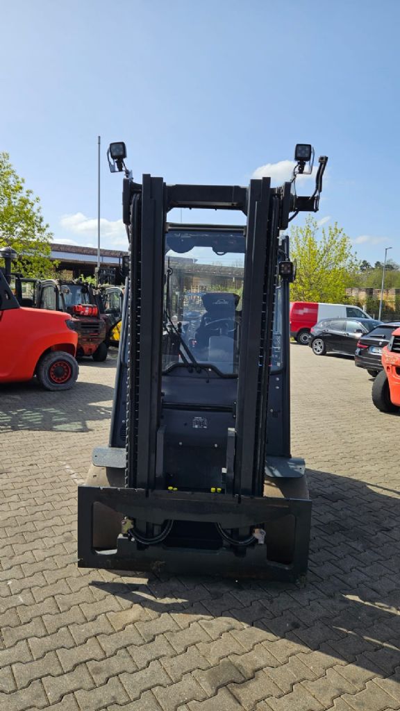 Linde E 35 H-01/600  Electric 4-wheel forklift www.kompass-stapler.de