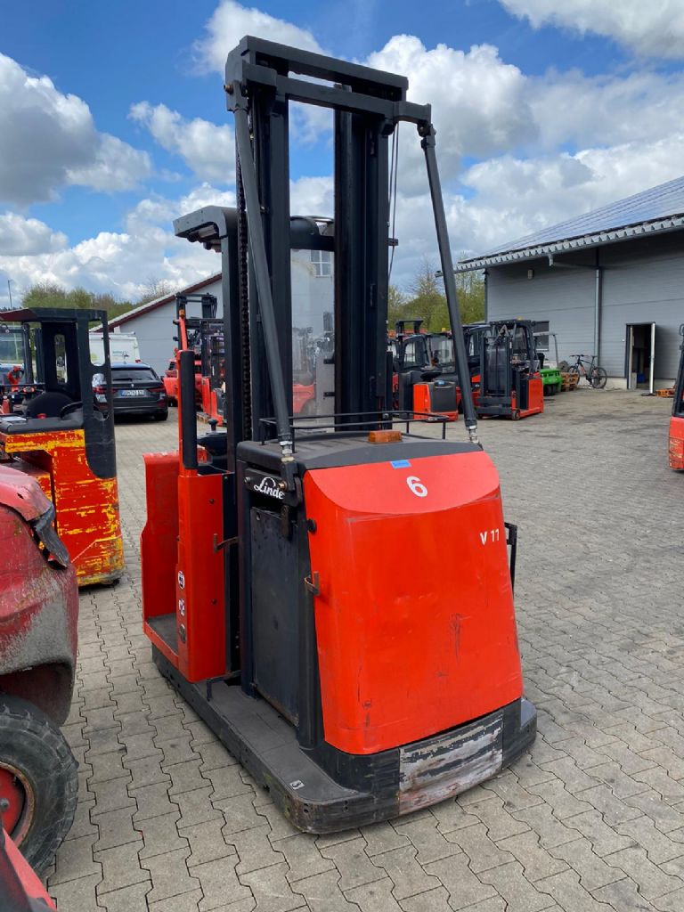 Linde V 11 015 Mittelhubkommissionierer www.kompass-stapler.de