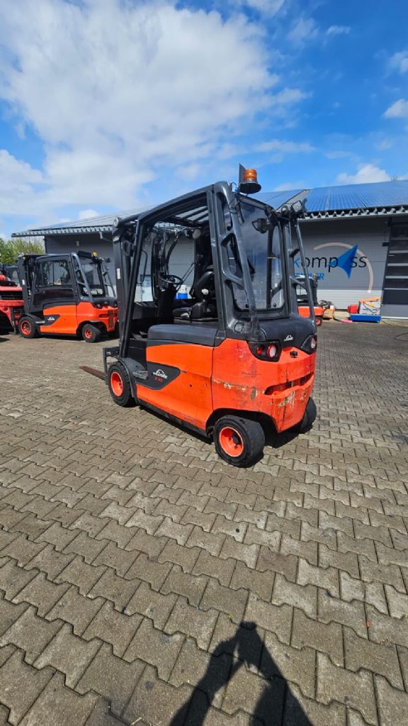 Linde E 30 HL-01/600 Elektro 4 Rad-Stapler www.kompass-stapler.de