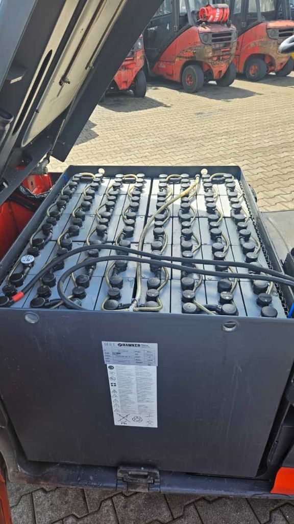 Linde E 30 HL-01/600 Elektro 4 Rad-Stapler www.kompass-stapler.de