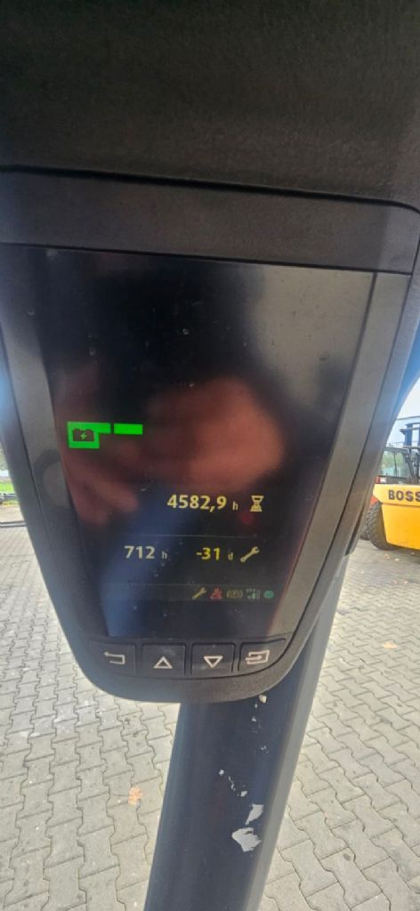 Linde E 18-02 Elektro 3 Rad-Stapler www.kompass-stapler.de