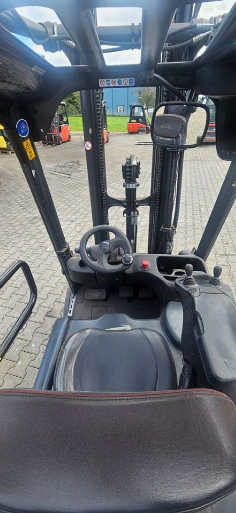 Linde E 18-02 Elektro 3 Rad-Stapler www.kompass-stapler.de