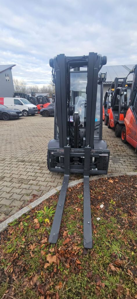 Linde H 30 D-01/1202 Diesel Forklift www.kompass-stapler.de