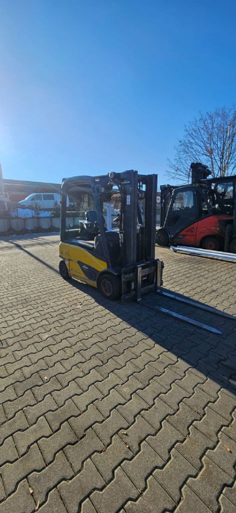 Linde E 16 P-02 Elektro 4 Rad-Stapler www.kompass-stapler.de