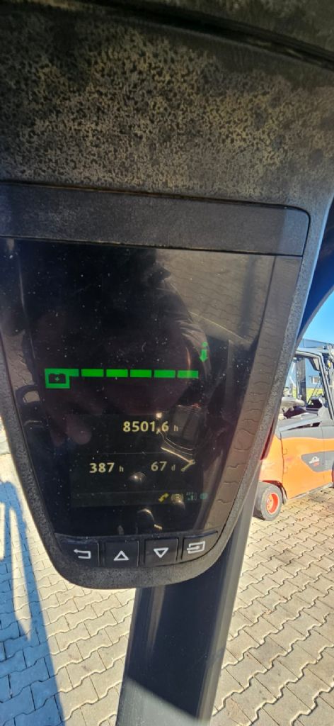 Linde E 16 P-02 Elektro 4 Rad-Stapler www.kompass-stapler.de