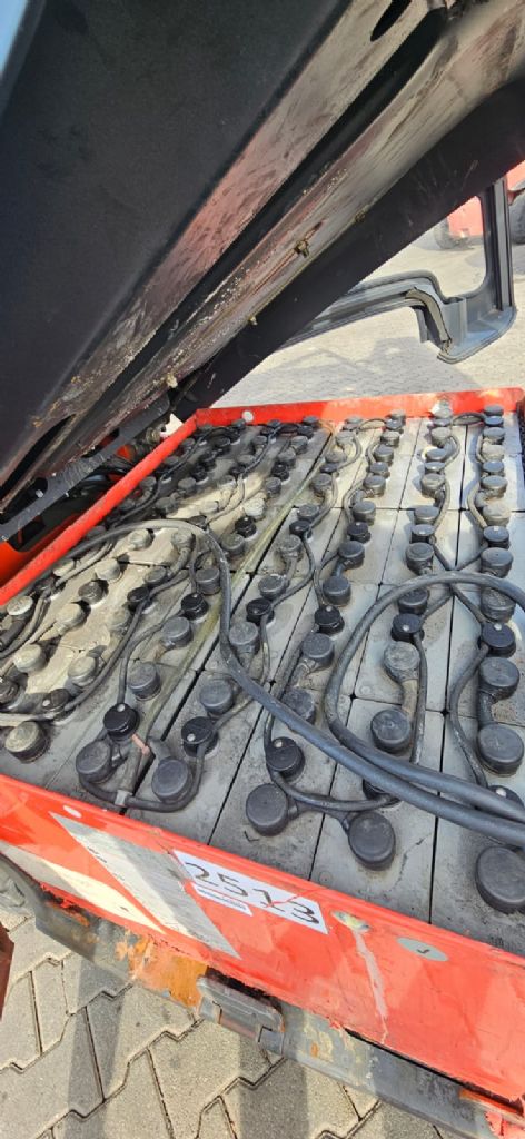 Linde E 25 L-01 Elektro 4 Rad-Stapler www.kompass-stapler.de