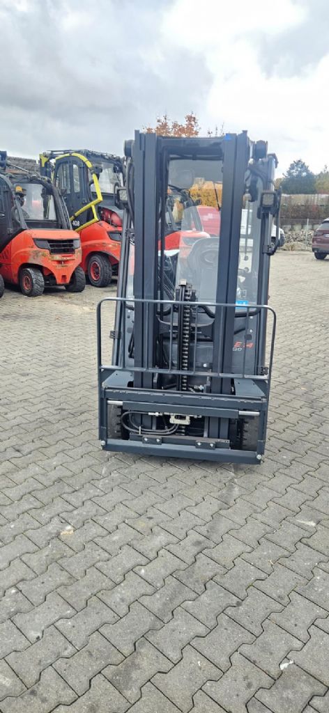 Linde E 14-02 Electric 3-wheel forklift www.kompass-stapler.de
