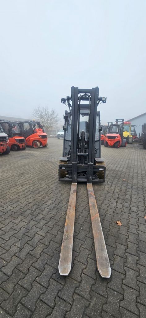 Linde E 50 HL-01/600 Electric 4-wheel forklift www.kompass-stapler.de