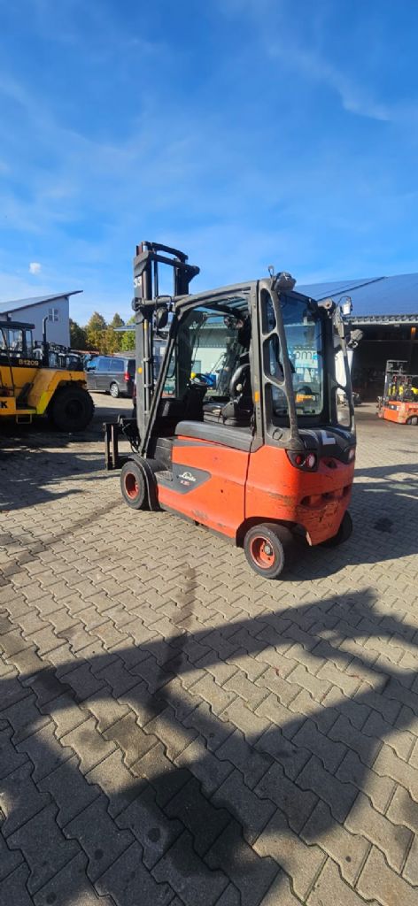 Linde E 35 HL-01 Elektro 4 Rad-Stapler www.kompass-stapler.de