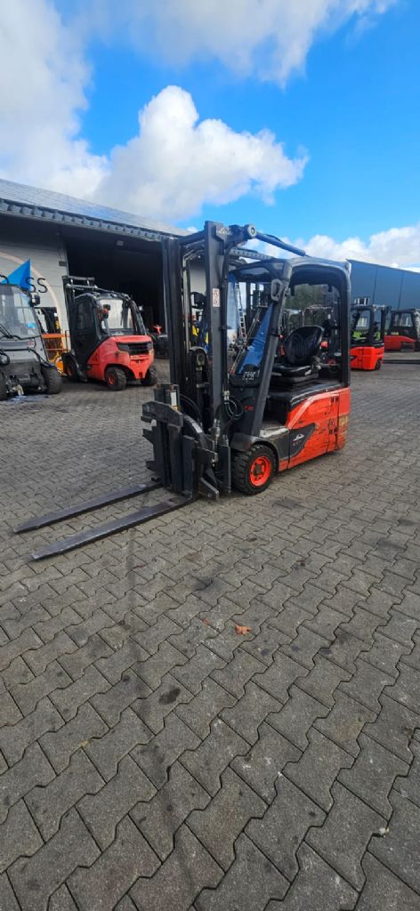 Linde E 16-02 Elektro 3 Rad-Stapler www.kompass-stapler.de