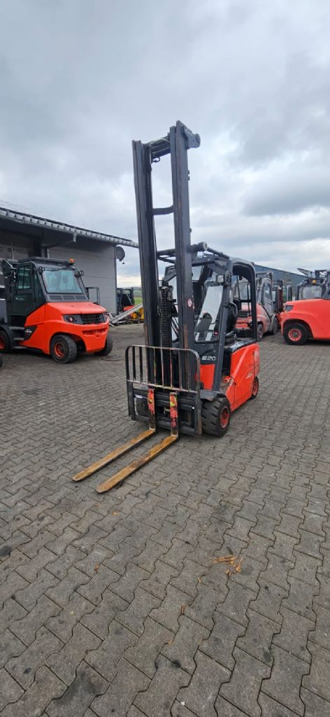 Linde E 20 PH-01 Electric 4-wheel forklift www.kompass-stapler.de