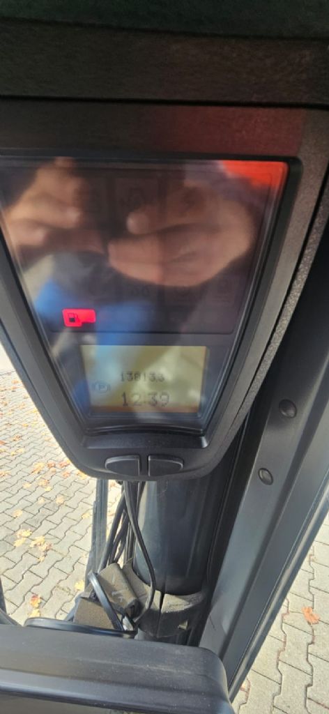 Linde H 30 T-02 Treibgasstapler www.kompass-stapler.de