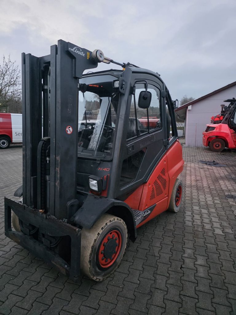 Linde H 40 T-01 LPG Forklifts www.kompass-stapler.de