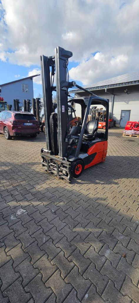 Linde E 16-02 Electric 3-wheel forklift www.kompass-stapler.de