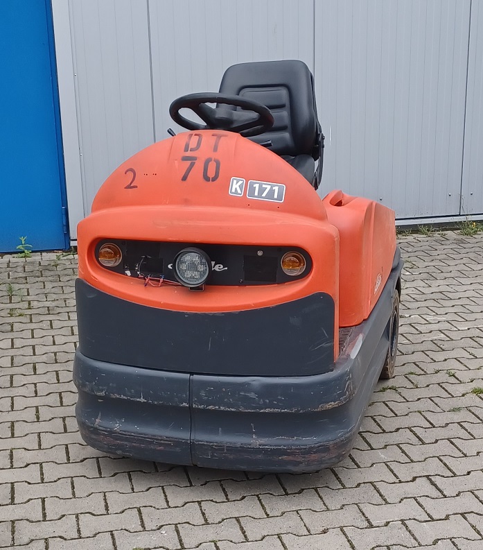 Linde P60Z126 Schlepper www.kornetzki-gabelstapler.de